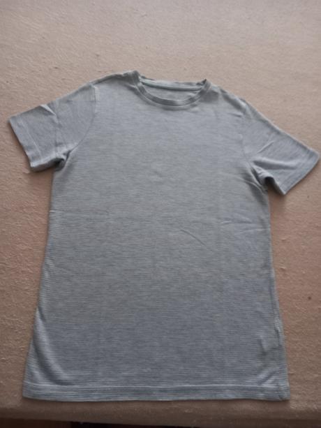 Predám tričko, f&f,134