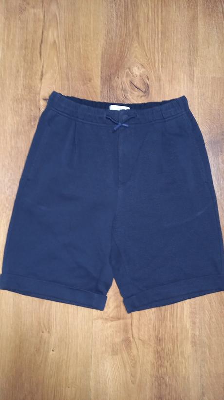 Tmavomodre kratasy, zara,164