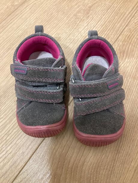 Celoročne topánky, protetika,19