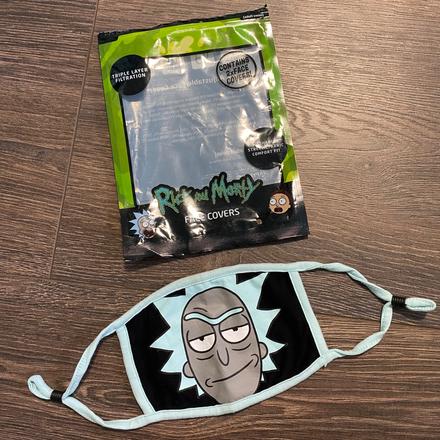 Rúško rick & morty,