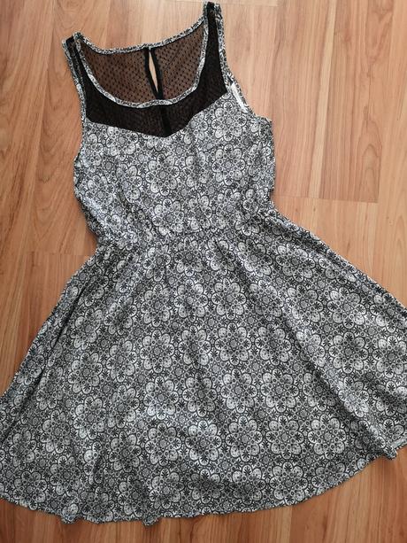 Šaty review veľ. xs letné, review,xs