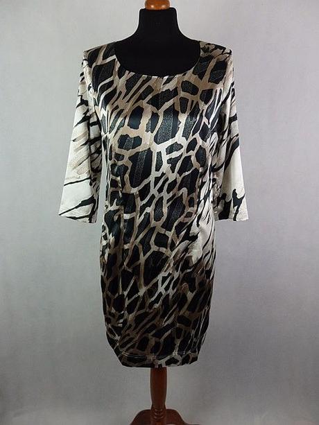 Luxusné saténové šaty, 38