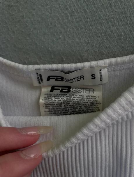 Biele basic crop tielko, new yorker,s