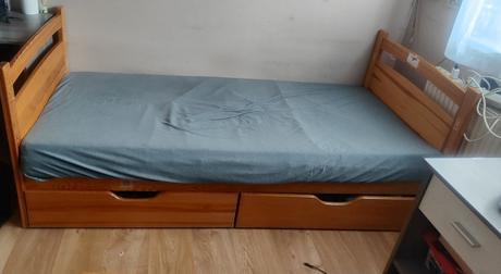 Posteľ, šírka (cm): 90,dĺžka (cm): 200