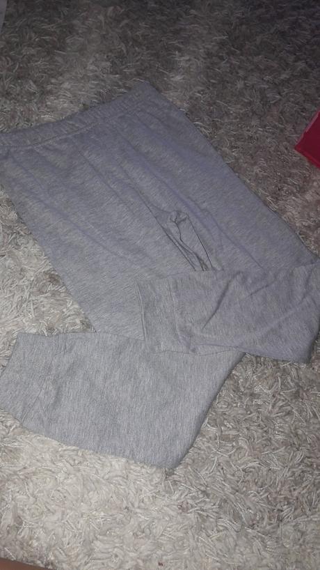 Tenke teplaky, disney,122