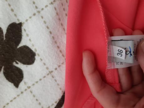 Dámske krátke šaty, 36