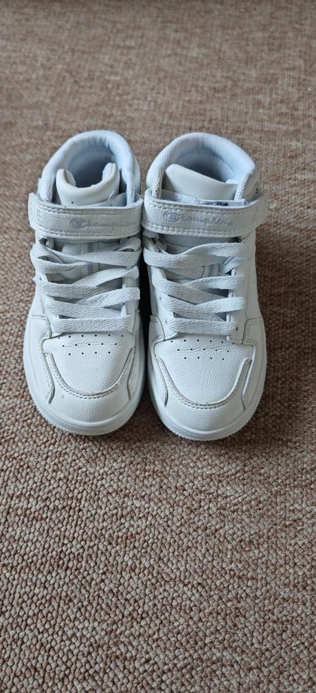 Tenisky, champion,28