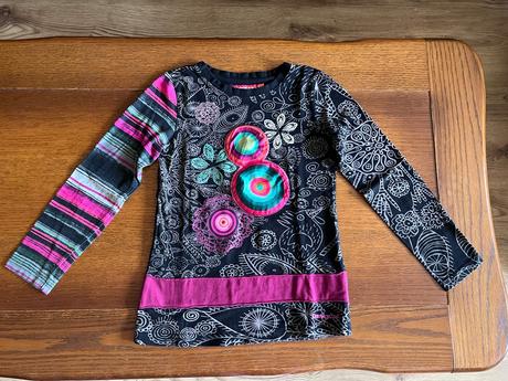 Tričko desigual s mandalami 134/140, desigual,134