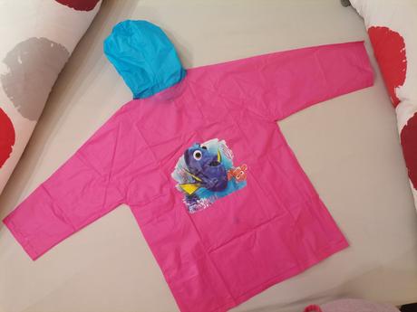 Pršiplášť dory, disney,110