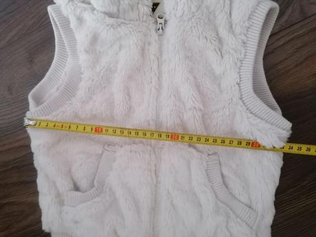 Kožušinkova vesta s uškami 128, young dimension,128