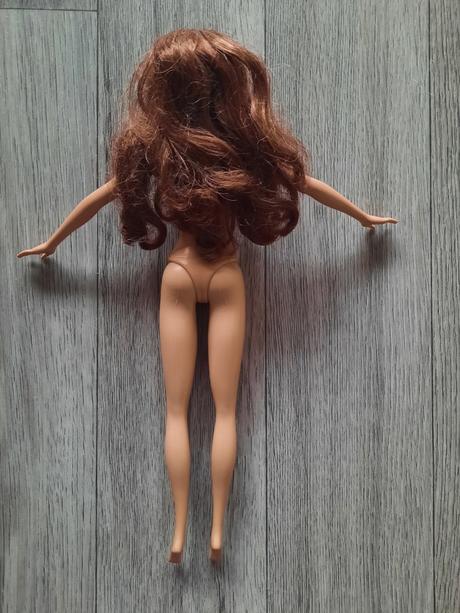 Barbie mattel bruneta, 