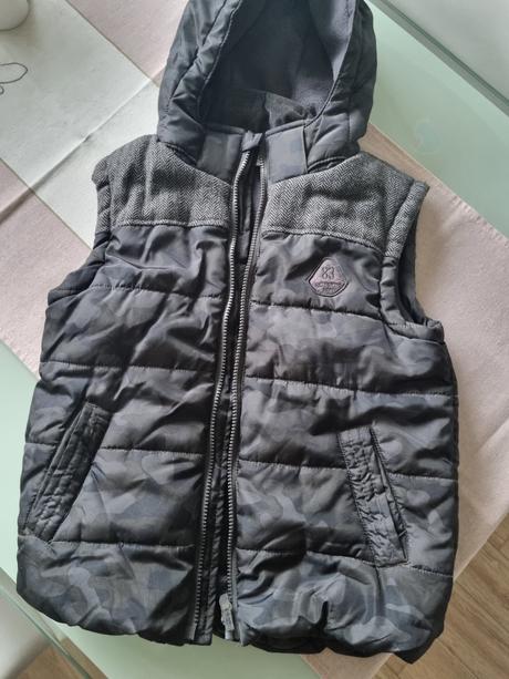 Chlapčenská vesta, f&f,134