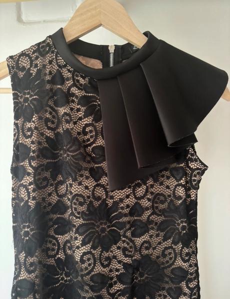 Cipkovane saty zn. envy, envy,s