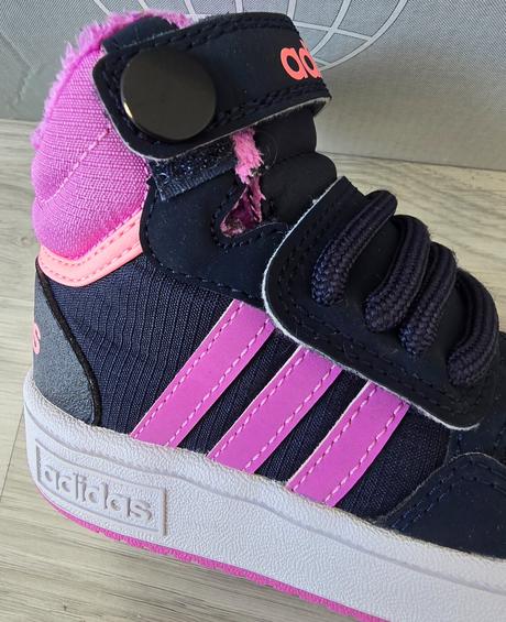 Botasky adidas, adidas,25