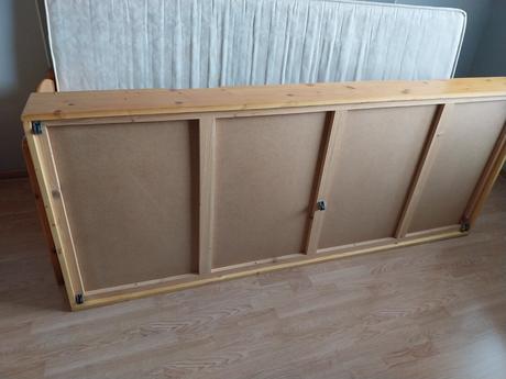 Posteľ jednolôžková, šírka (cm): 90,dĺžka (cm): 200