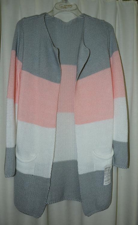 Dámsky moderný svetrík, 38 - xxl