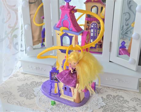 Domček na vlásku-rapunzel s výťahom,