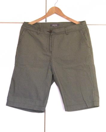 Vojensky šedozelené šortky, 42