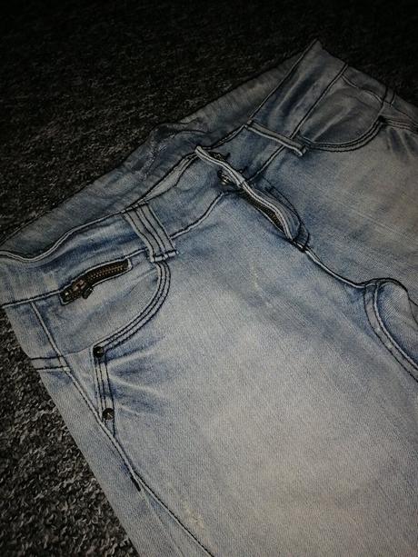 Štýlové rifle, stradivarius,l