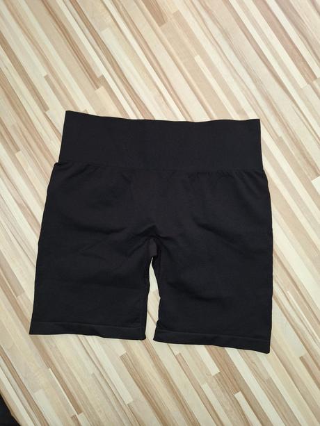 Elastické tvarujúce šortky, fishbone,l / m