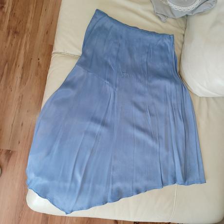 Saténová sukna, reserved,42