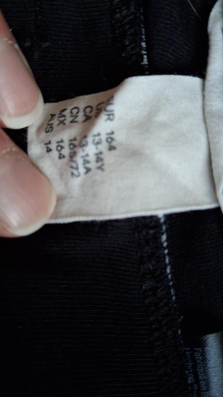 Dievčenské čierne šortky., h&m,164