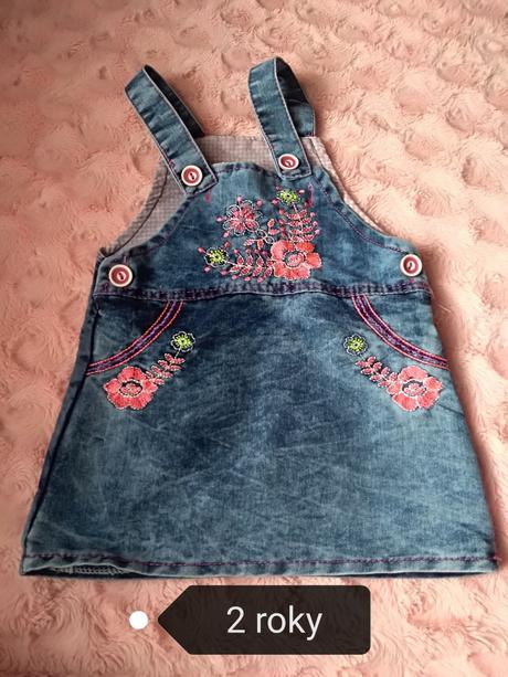 Riflove šaty na traky, 92