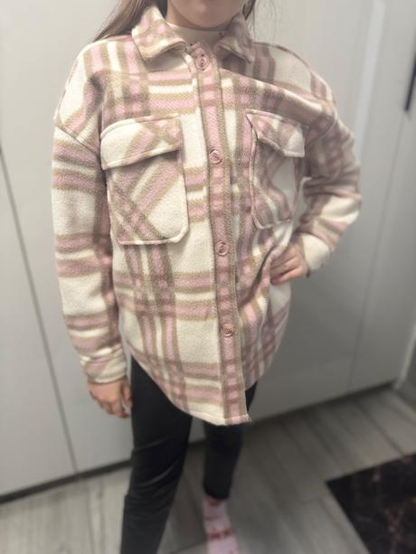 Flanelovy kabát, 152