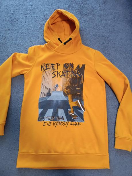 Mikina, chapter young,170