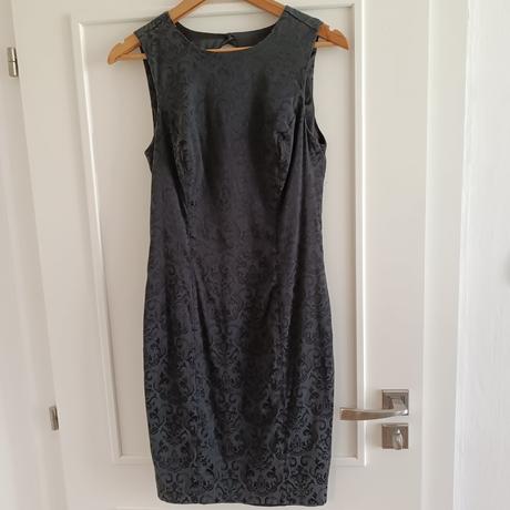 Dámske šaty suzy shier, m