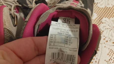 Turistické nepremokavé topánky, quechua,35