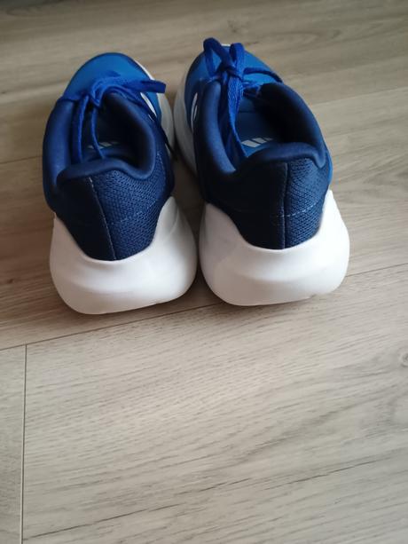 Tenisky adidas, adidas,37