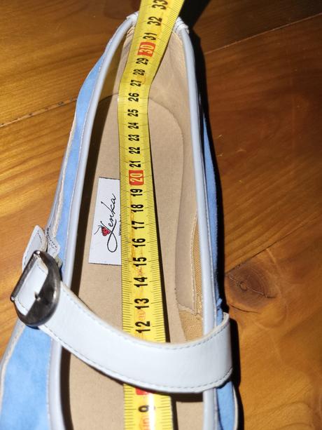 Be lenka, be lenka,41