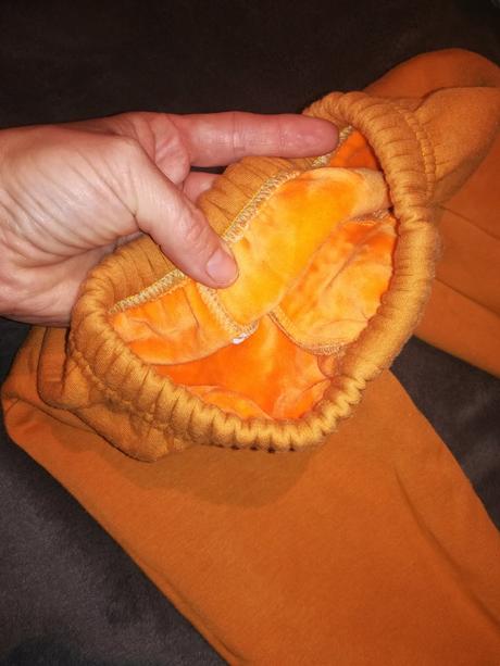 Nohavice pod nohavice cgčky, 98