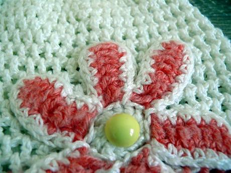 Háčkovaná čiapka - super stav na 3-4 r.,obvod 42cm, 98