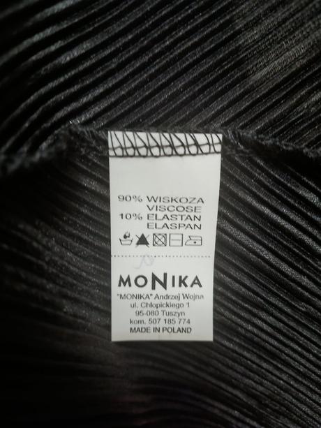 Spoločenské šaty, 48