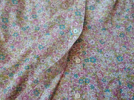 Kvietkovaná košielka, xs