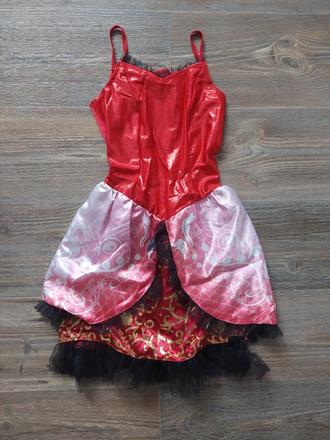 Princezná apple white / čertík kostým 8-10r, 