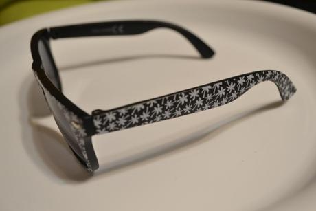 Slnečné okuliare s palmičkami, 