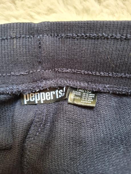 3 x tepláky, pepperts,146