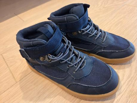 Vodeodolne jesenne topanky, h&m,31