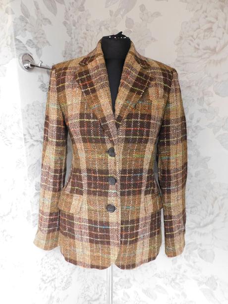 Luxusny damsky vlneny blejzer, 36