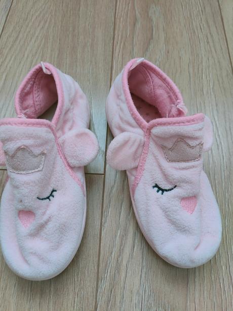Papučky pre dievčatá, 29