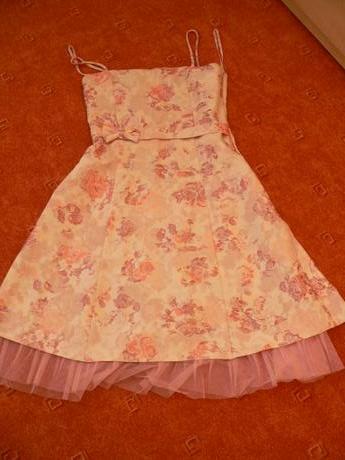 Kratke elegantne saty, 40