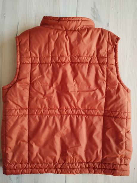 Teplá vesta, impidimpi,86