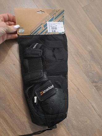 Inline chranice, zealot,xs