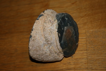 Farebný kameň modro-šedý, leštený, 