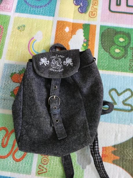 Čierny rupsak, terranova