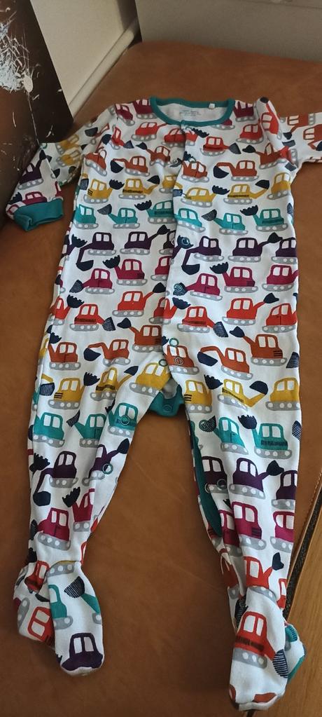 Pyžamka next s bagrami, next,80