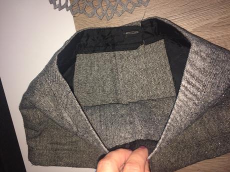 2x hrubšie kraťase, veľ. 146, spolu 10 eur, gap,146